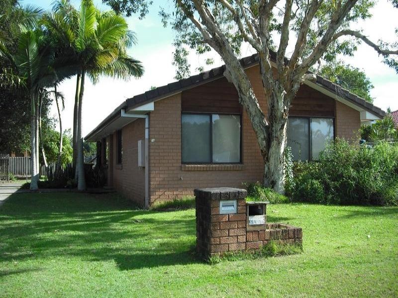 16 Burrendong Road, Coombabah QLD 4216