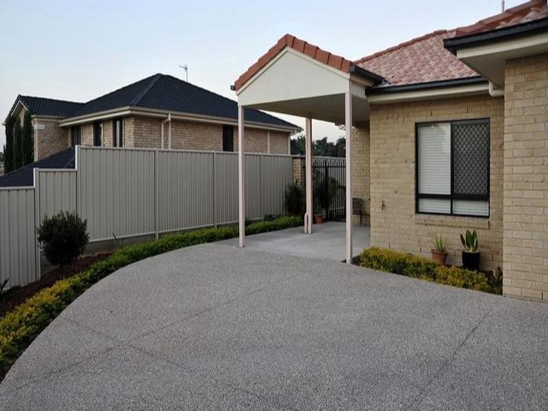 8 Silkwood Way, Molendinar QLD 4214