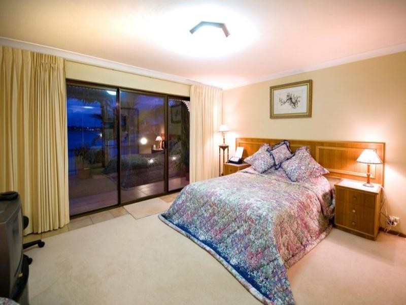 Mermaid Waters QLD 4218