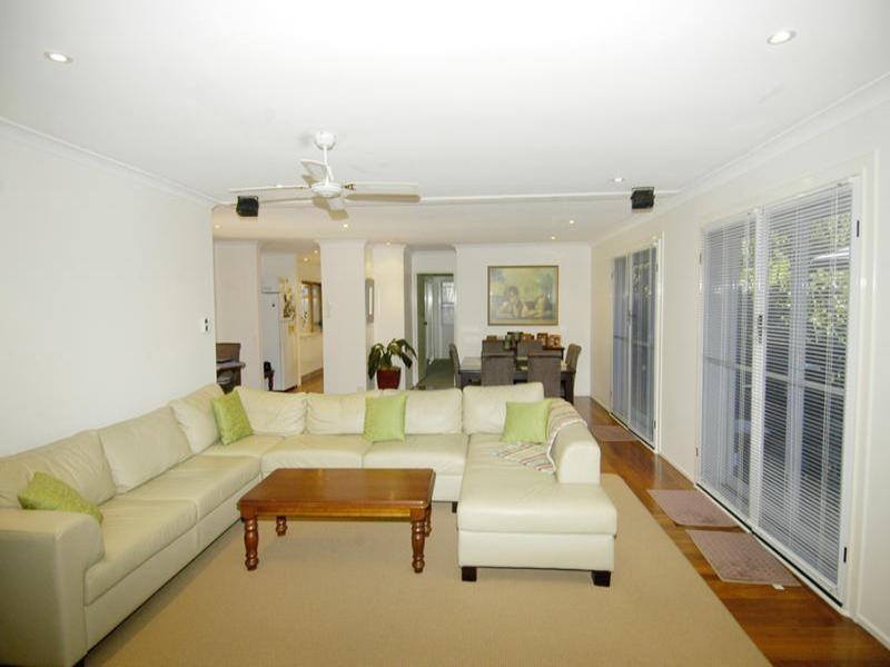 Ashmore QLD 4214