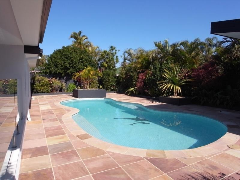 13 Jaguar Drive, Bundall QLD 4217