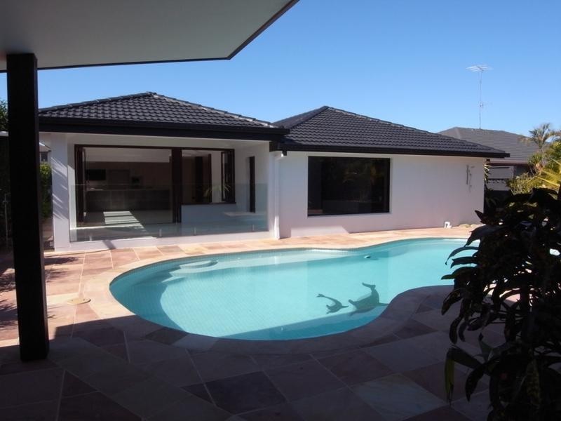 13 Jaguar Drive, Bundall QLD 4217