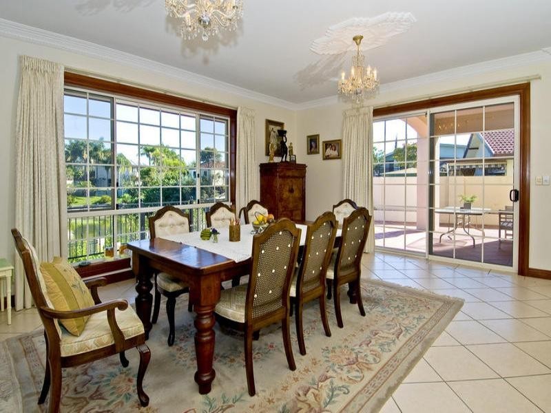 140 Campbell Street, Sorrento QLD 4217