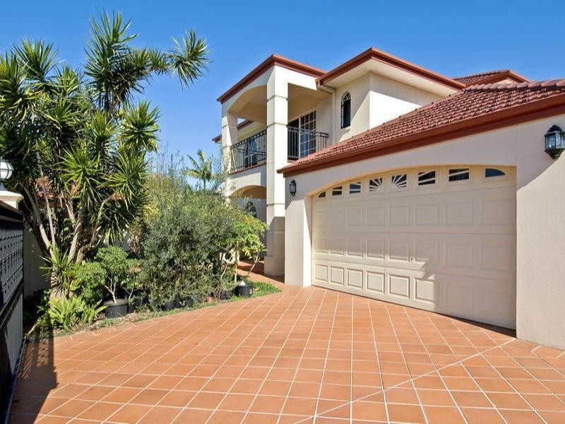 140 Campbell Street, Sorrento QLD 4217