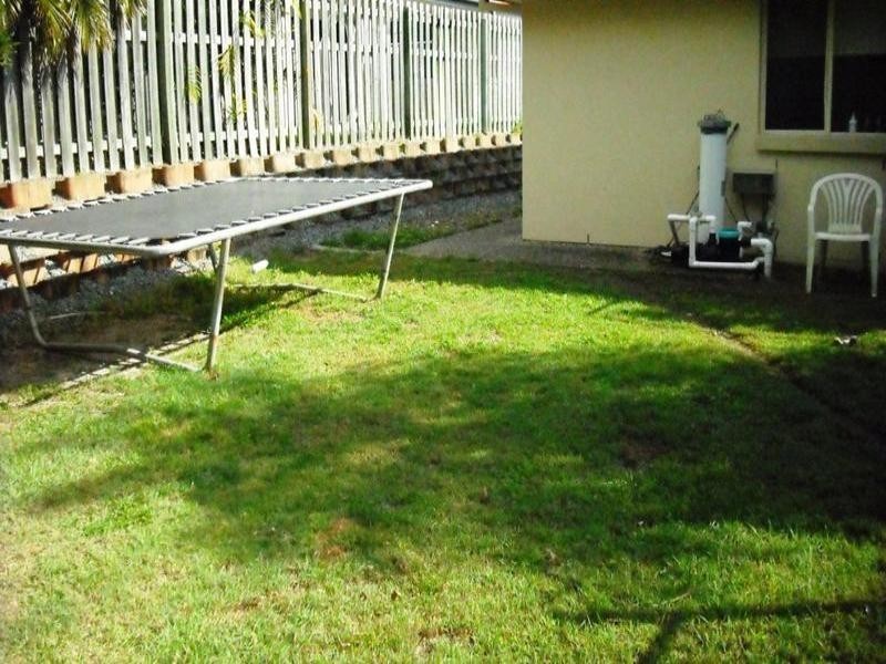 Parkwood QLD 4214