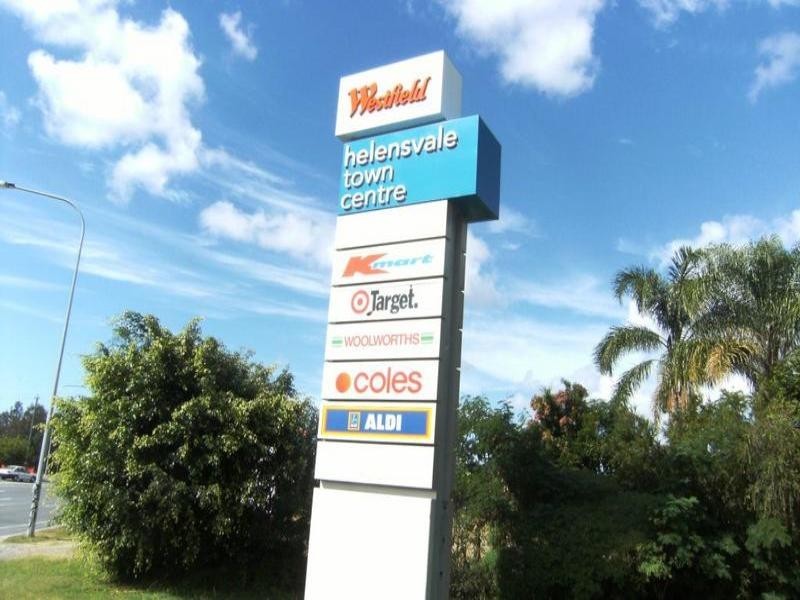 Parkwood QLD 4214