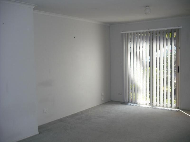 Ashmore QLD 4214