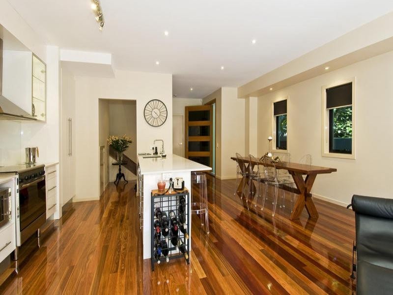 1/5 Heeb Street, Bundall QLD 4217