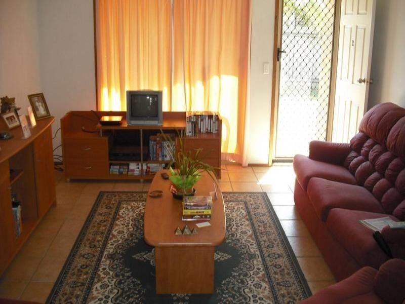 2/7 Inchcape Court, Ashmore QLD 4214