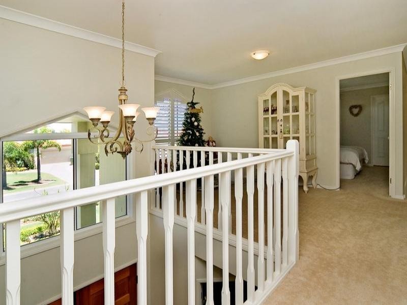22 Parkwater Point, Helensvale QLD 4212