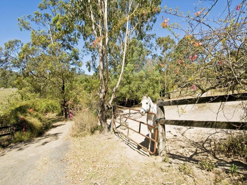 Mount Nathan QLD 4211