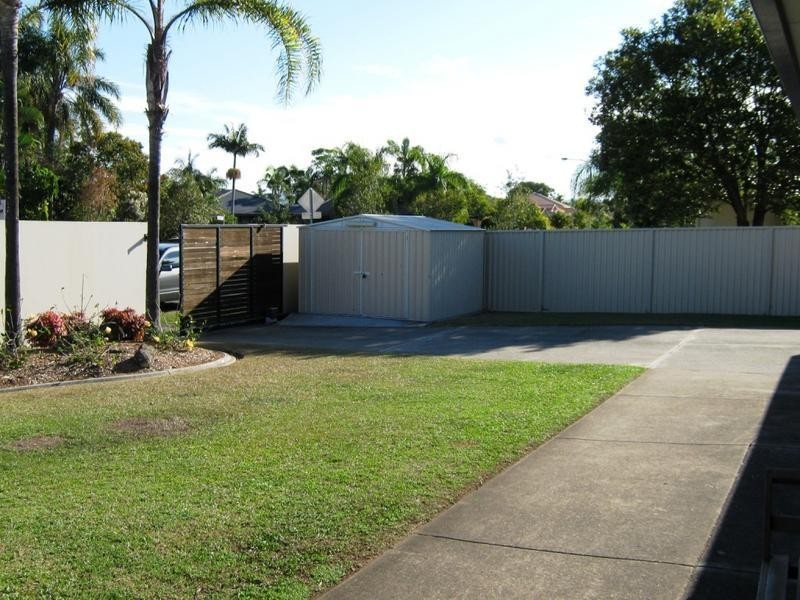 36 Campbell Street, Sorrento QLD 4217