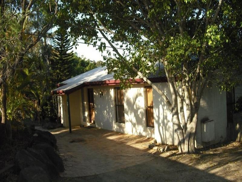 40 Uplands Drive, Parkwood QLD 4214