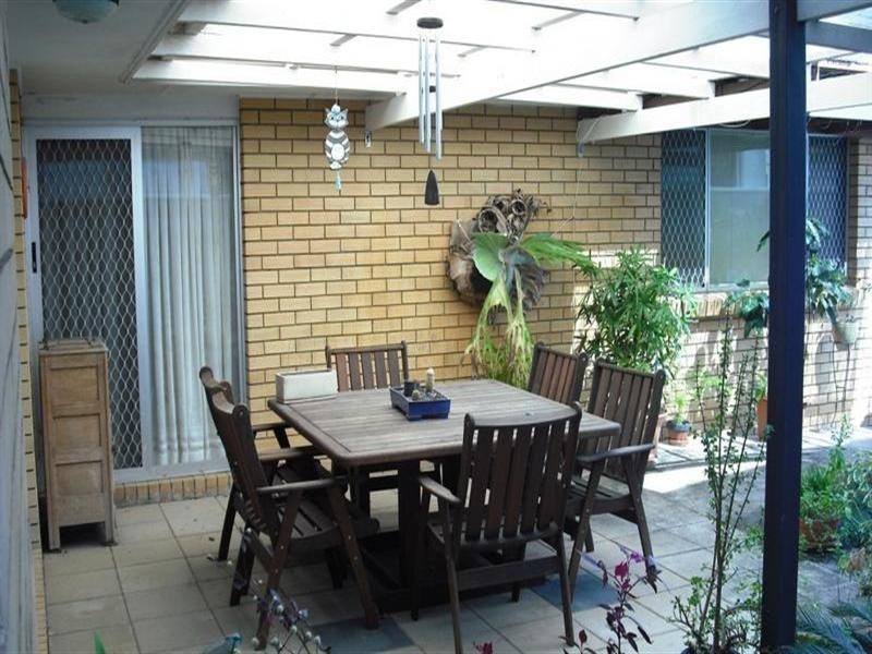 32 The Promenade, Isle Of Capri QLD 4217