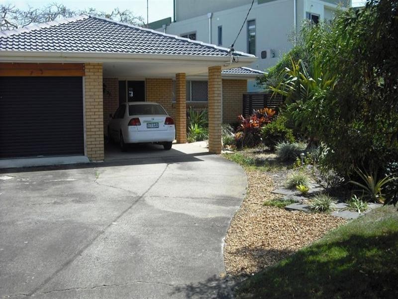32 The Promenade, Isle Of Capri QLD 4217