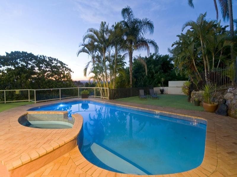 5 Albany Lane, Currumbin QLD 4223