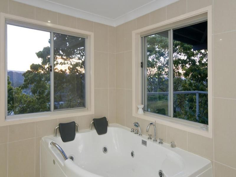 5 Albany Lane, Currumbin QLD 4223