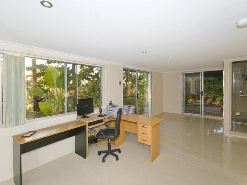 5 Albany Lane, Currumbin QLD 4223