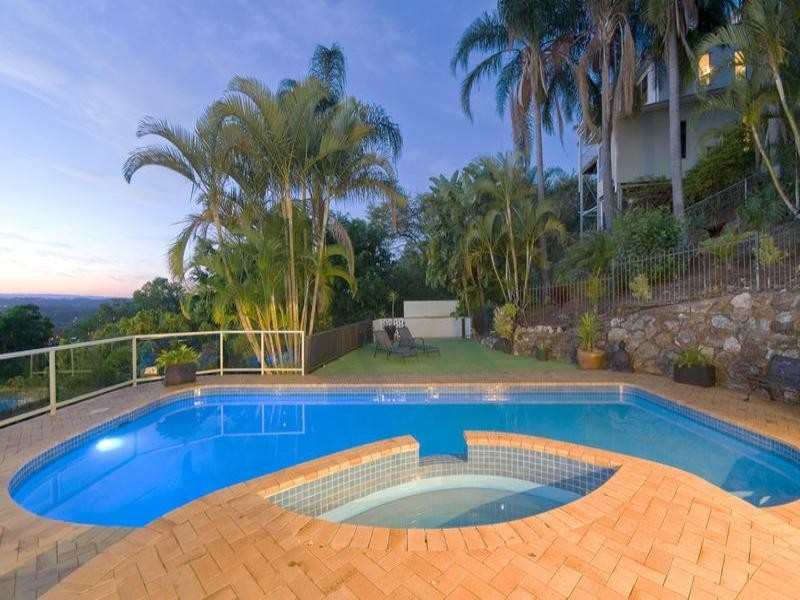 5 Albany Lane, Currumbin QLD 4223