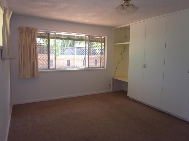 42 Verona Avenue, Isle Of Capri QLD 4217