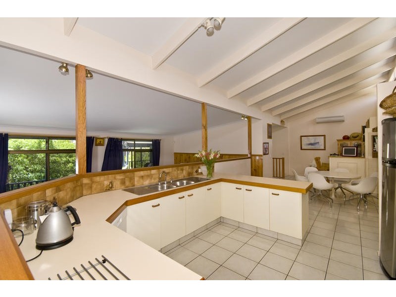 6 Dulcie Drive, Burleigh Heads QLD 4220