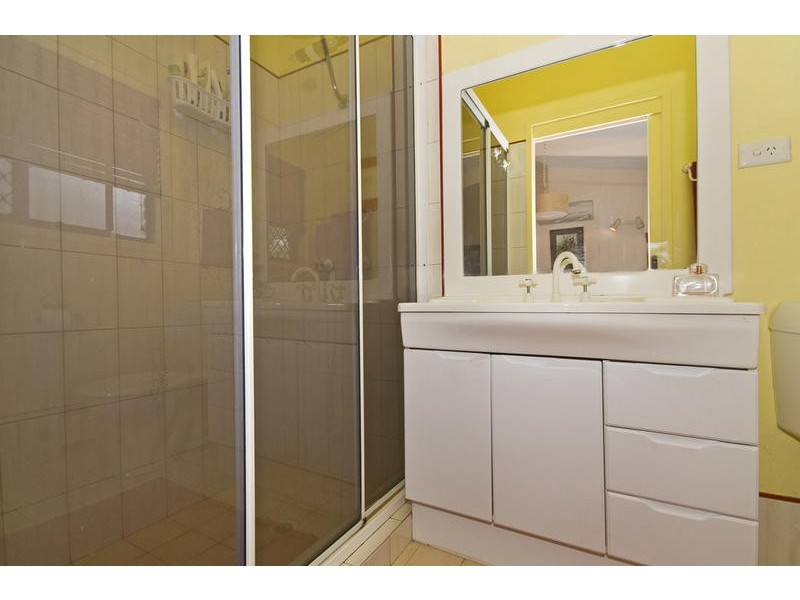 6 Dulcie Drive, Burleigh Heads QLD 4220