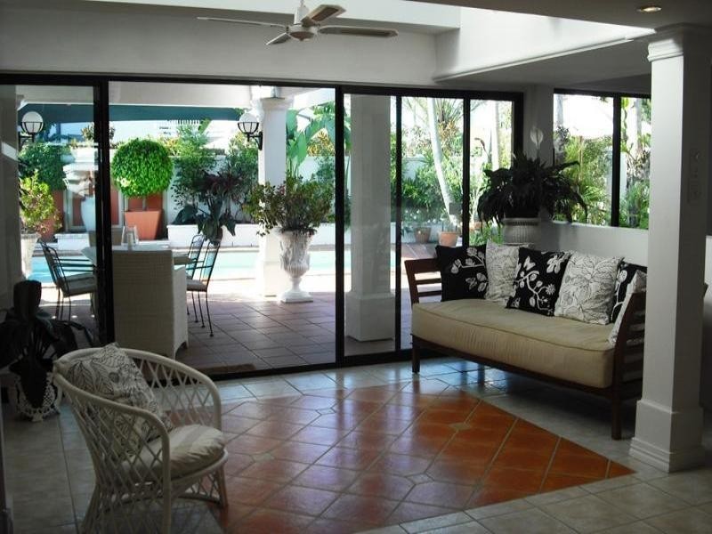 Isle Of Capri QLD 4217