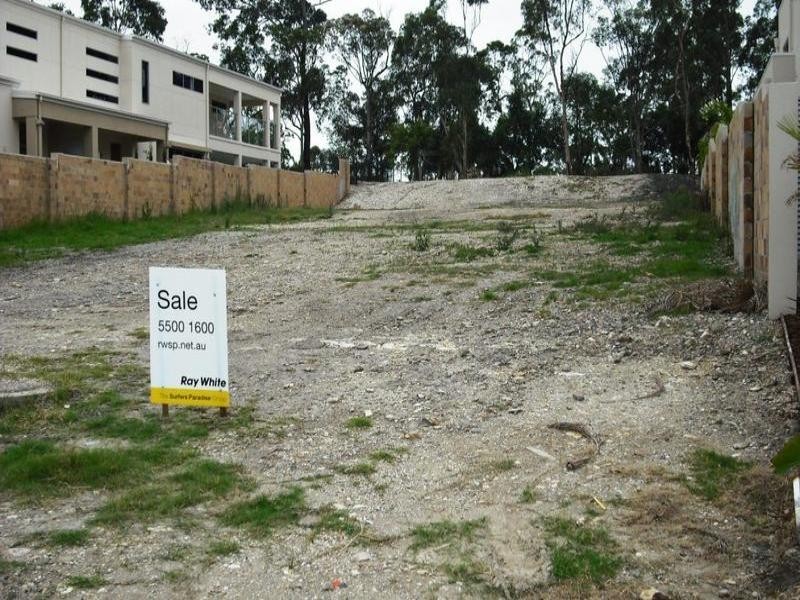 8005 Vista Drive, Royal Pines Riverside, Benowa QLD 4217