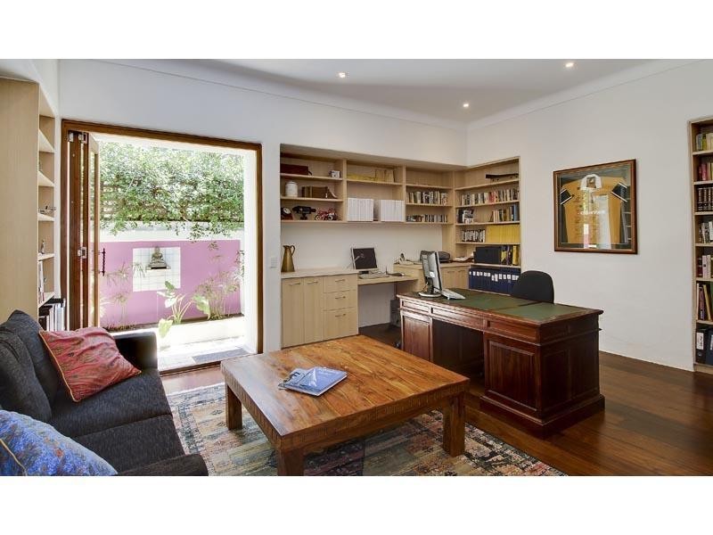 Isle Of Capri QLD 4217