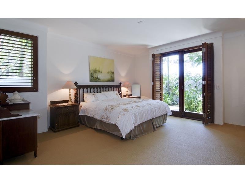 Isle Of Capri QLD 4217