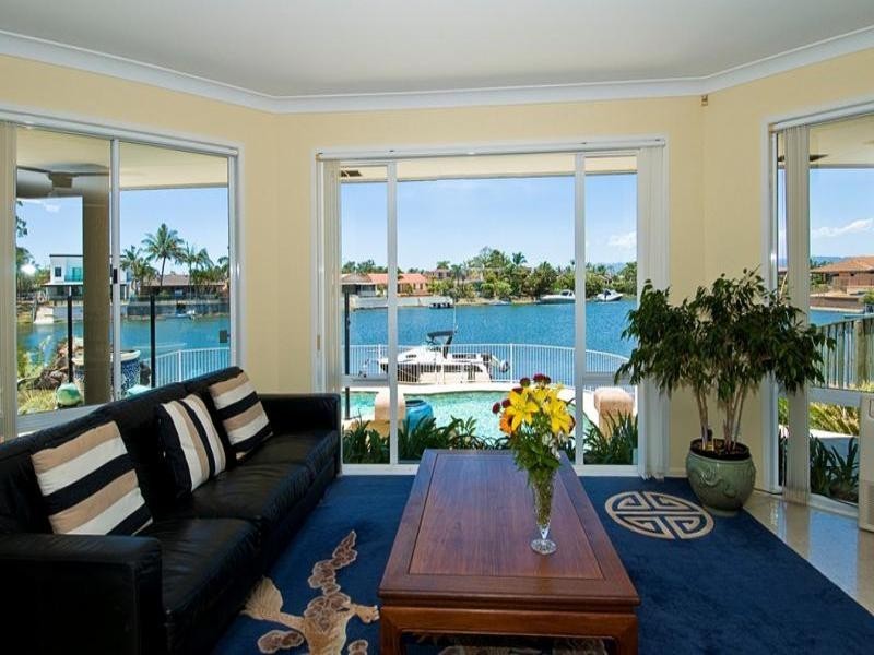 24 Allawah Street, Sorrento QLD 4217