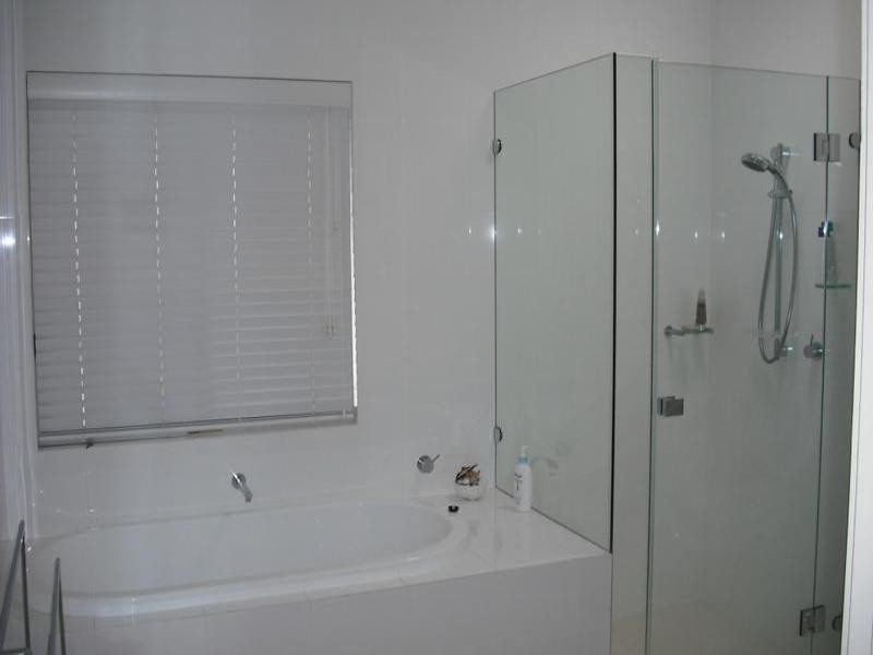 Isle Of Capri QLD 4217