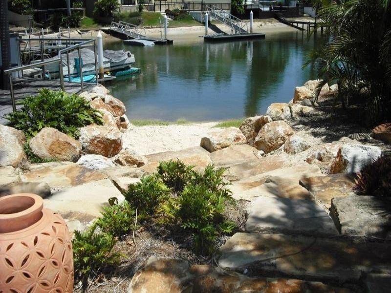 Isle Of Capri QLD 4217