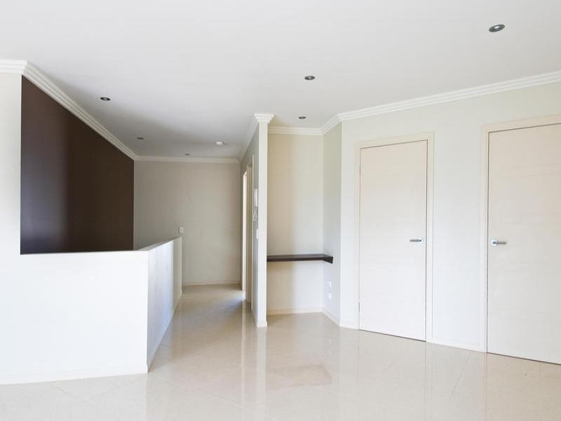 Varsity Lakes QLD 4227