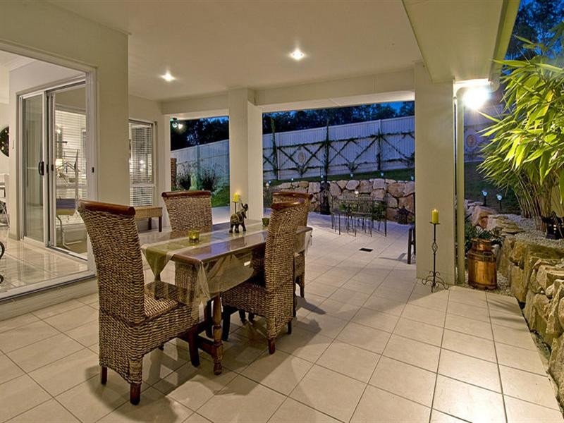 37 Shannonbrook Grove, Oxenford QLD 4210