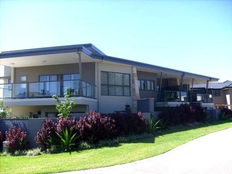 Varsity Lakes QLD 4227