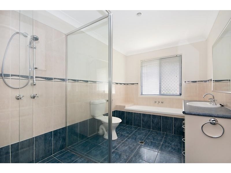 21 Tara Vista Boulevard, Highland Park QLD 4211