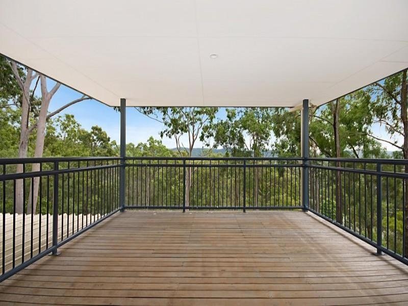 21 Tara Vista Boulevard, Highland Park QLD 4211