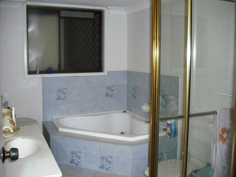 Highland Park QLD 4211