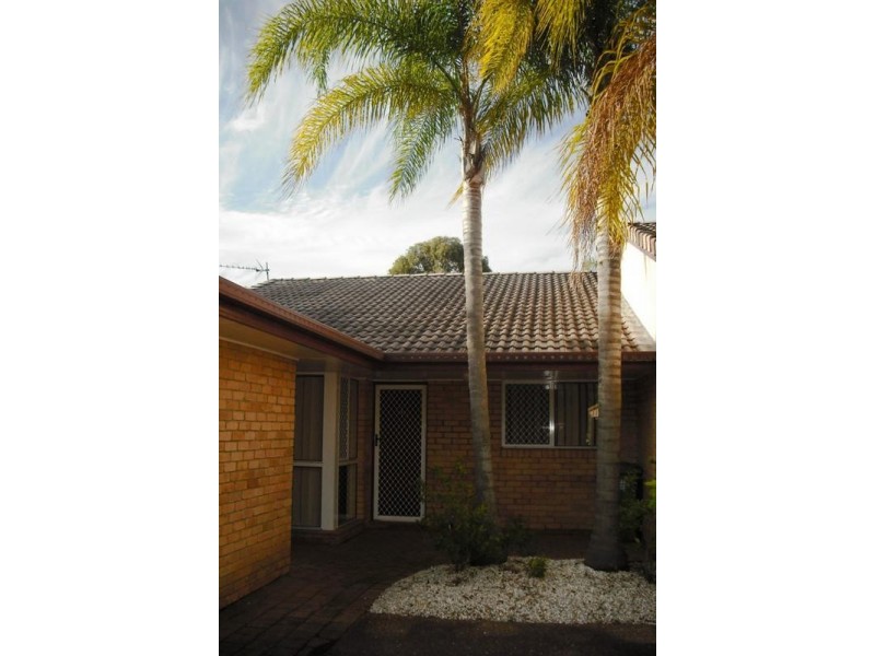 146 Sun Village.  128 Benowa Road, Southport QLD 4215
