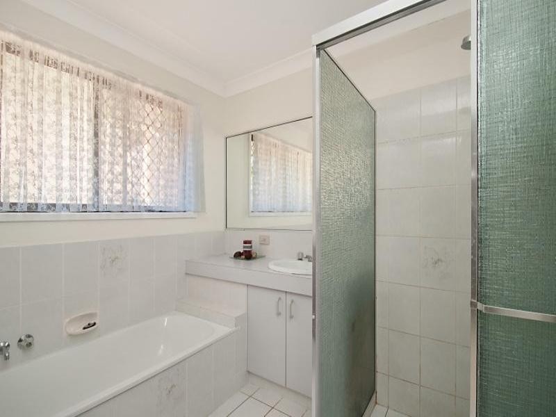 Burleigh Waters QLD 4220