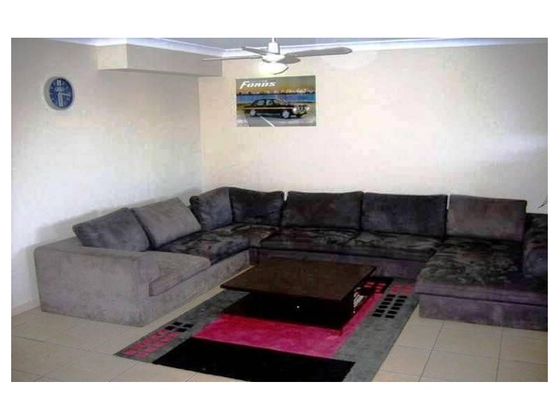 121 Orchid Park. 1 Coelia Court, Carrara QLD 4211