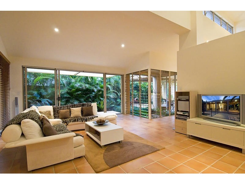 48 Fitzalan Circuit, Arundel QLD 4214