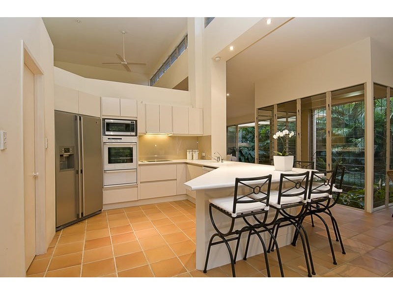 48 Fitzalan Circuit, Arundel QLD 4214
