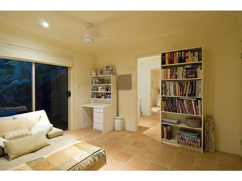 48 Fitzalan Circuit, Arundel QLD 4214