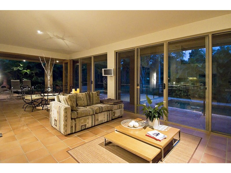 48 Fitzalan Circuit, Arundel QLD 4214