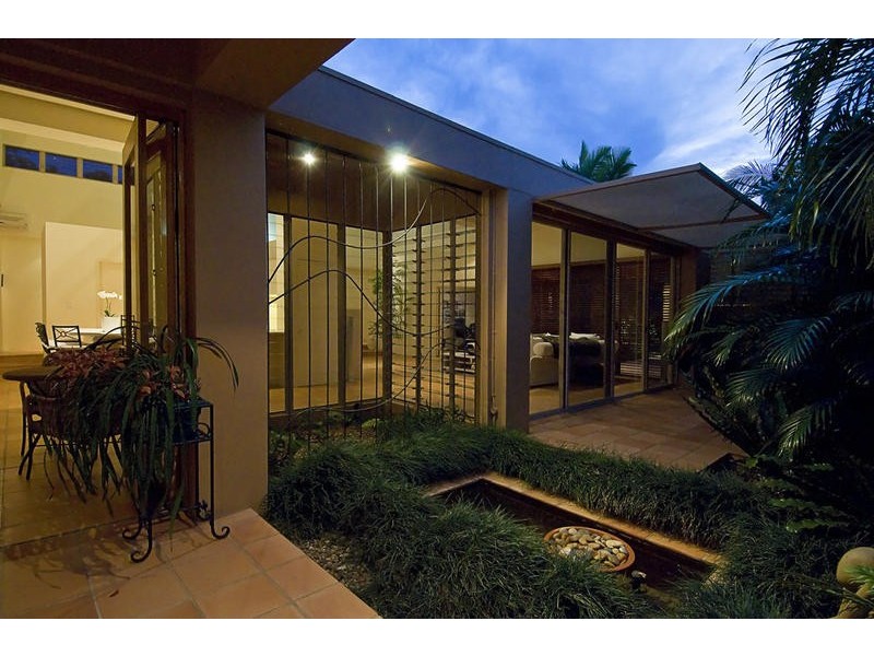 48 Fitzalan Circuit, Arundel QLD 4214