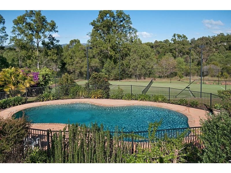 10 Rokeby Court, Nerang QLD 4211