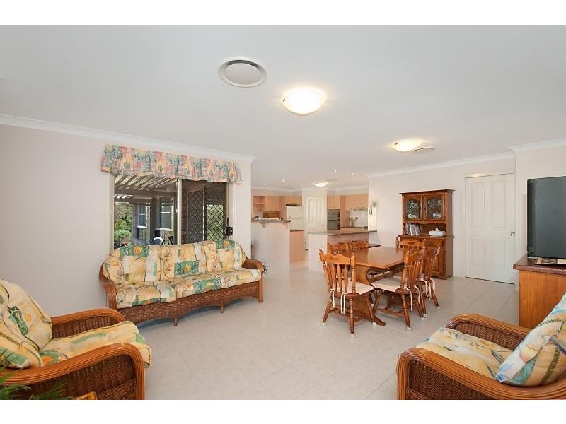 10 Rokeby Court, Nerang QLD 4211