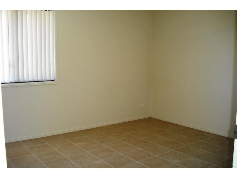 21 Gleneagles Place. 4 Bronberg Court, Southport QLD 4215